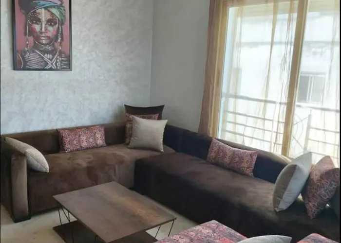 2Br Getaway Near And Seaside Promenade