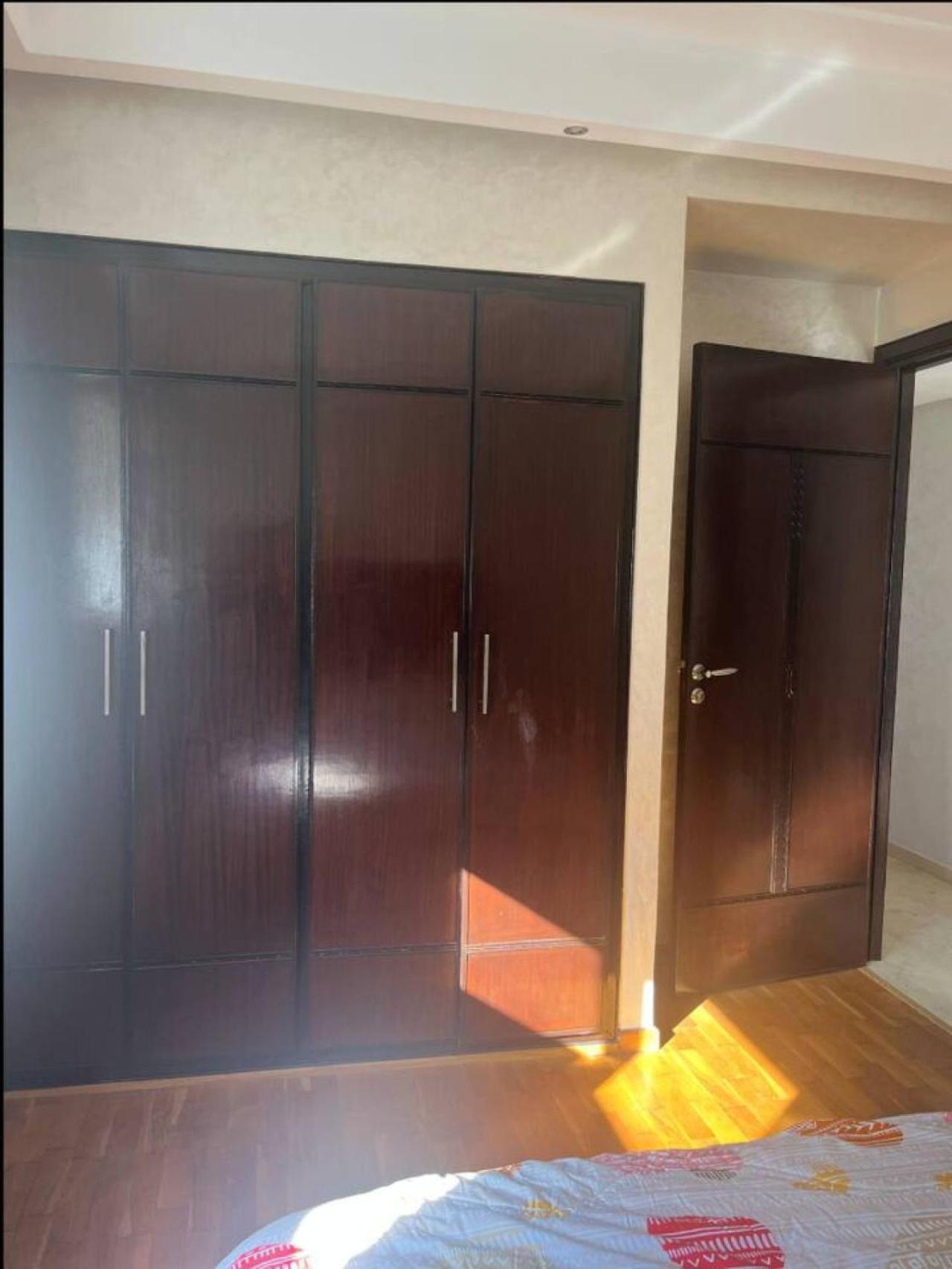 Apartment 2br Getaway Near And Seaside Promenade